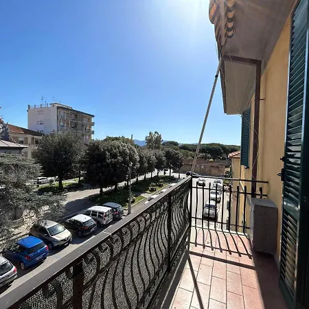 Apartment Casa Mare Juli Follonica